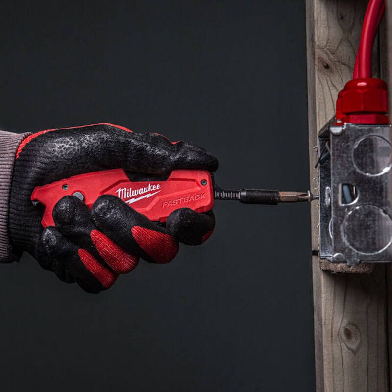 Milwaukee 6in1 Utility Knife 4932478559