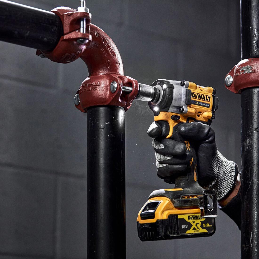 DeWalt DCF922N 18V Brushless 1/2'' Impact Wrench (Body Only)