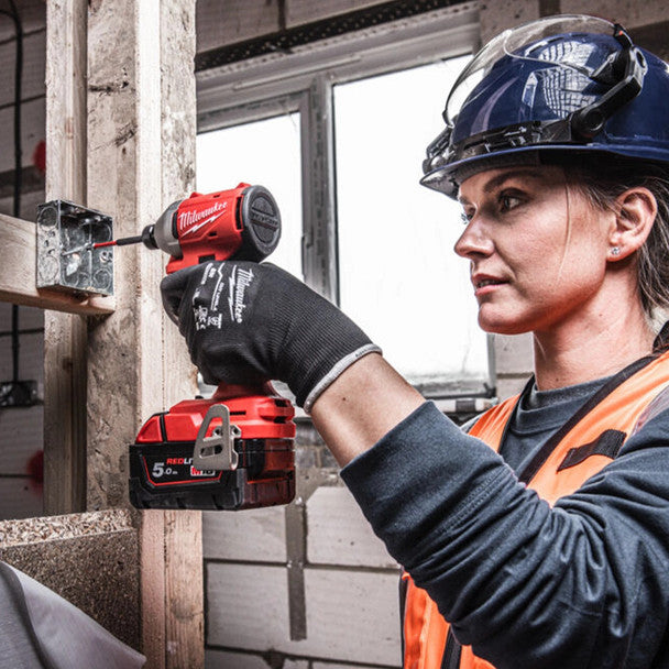 Milwaukee M18 BLPP2D3-503P 18V Brushless Twinpack (3x 5Ah, Fast Charger & Packout Case)