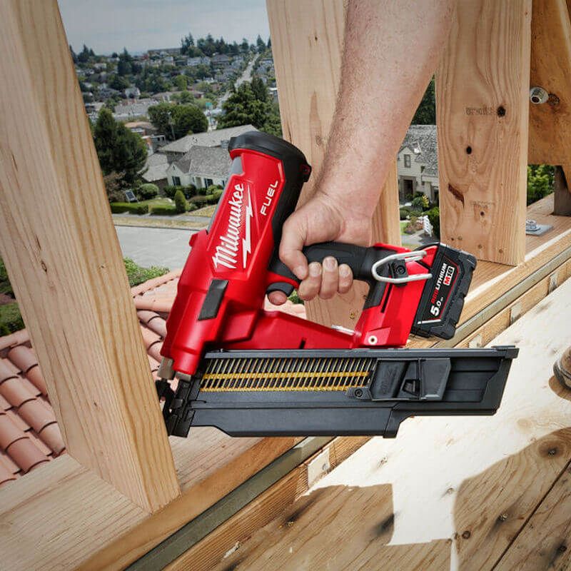 Milwaukee M18FFN21-0C M18 18V FUEL 21° Framing Nailer (Body Only)