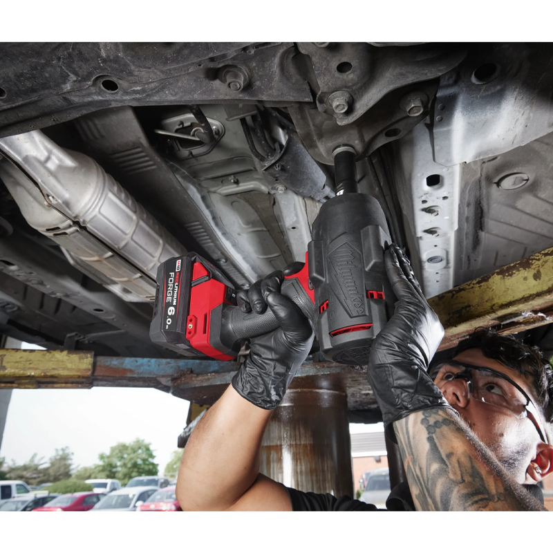 MILWAUKEE M18FHIW2F12-0X FUEL 1/2 HIGH TORQUE IMPACT WRENCH (BODY ONLY)