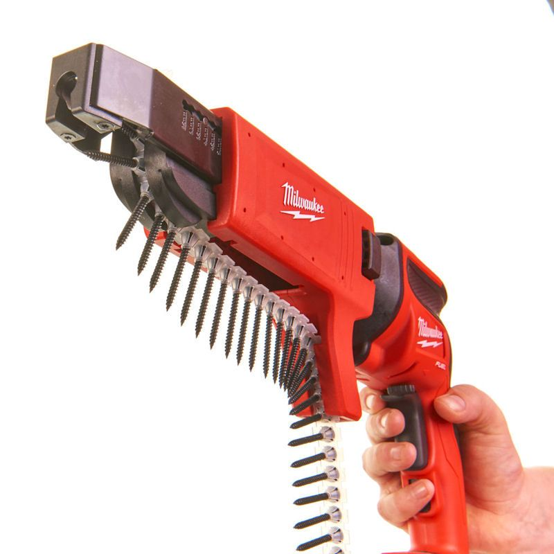 Milwaukee M18FSGC-502X M18 Screwgun w/ Collated Attachment (2x 2AH Batteries, Charger & Case)