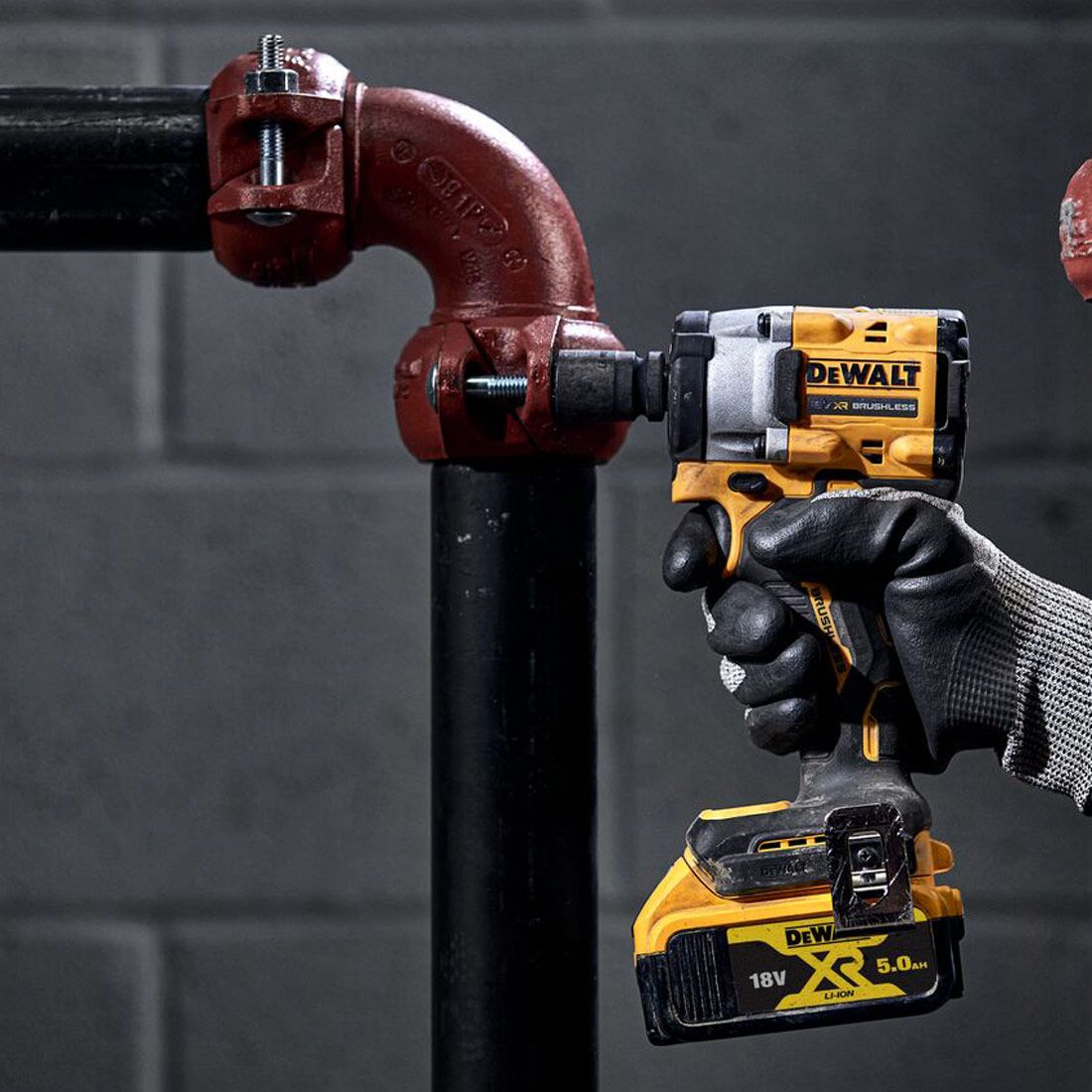 DeWalt DCF921N 18v XR Brushless 1/2" Impact Wrench (Body Only)
