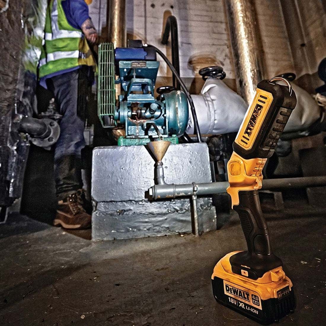 DeWalt DCL050 18v XR LED Hand Held Area Light (Body Only)