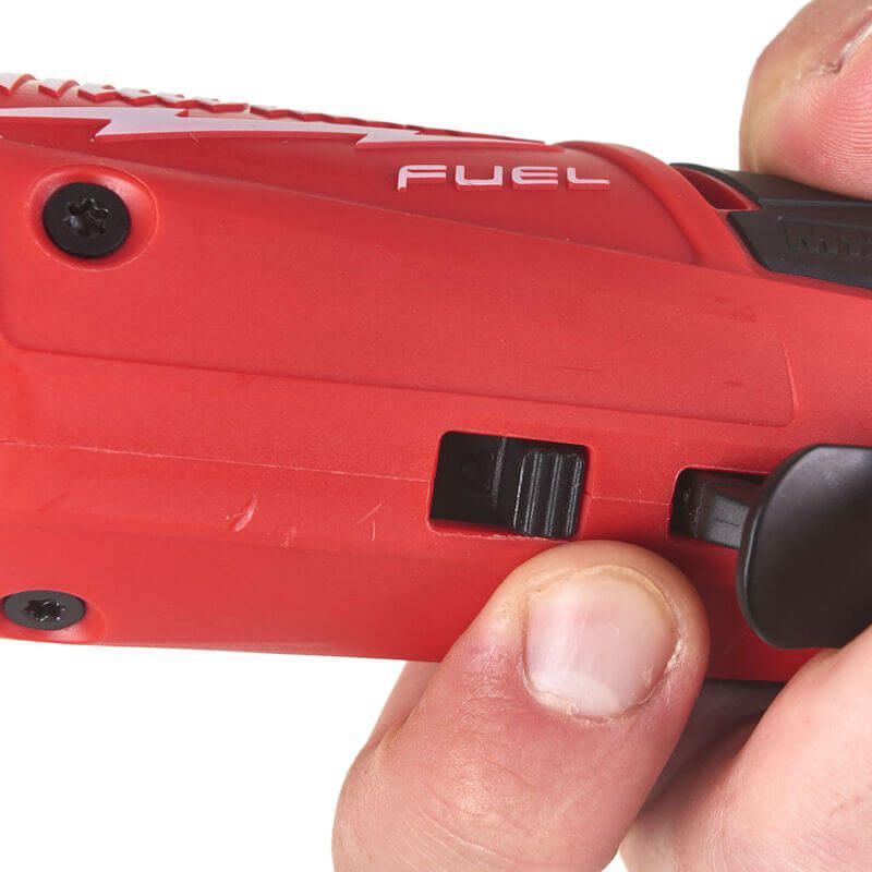 MILWAUKEE M12FIR38LR-0 12V FUEL LONG REACH 3/8'' RATCHET WITH 1/4'' ADAPTOR (BODY ONLY)