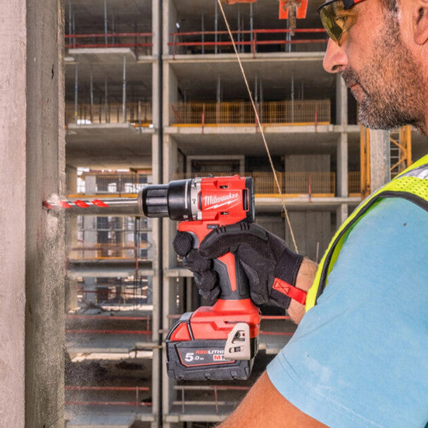 Milwaukee M18 BLPP2D3-503P 18V Brushless Twinpack (3x 5Ah, Fast Charger & Packout Case)