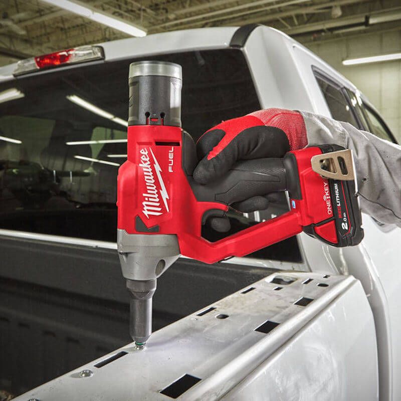 Milwaukee M18ONEFPRT-0X M18 One Key FUEL Rivet Tool (Body Only)