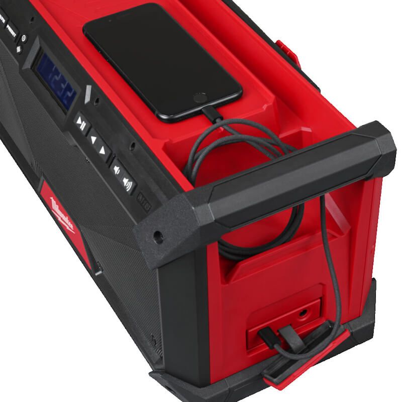 Milwaukee M18RADDAB+G2-0 M18 Jobsite Radio with DAB+ (Body Only)