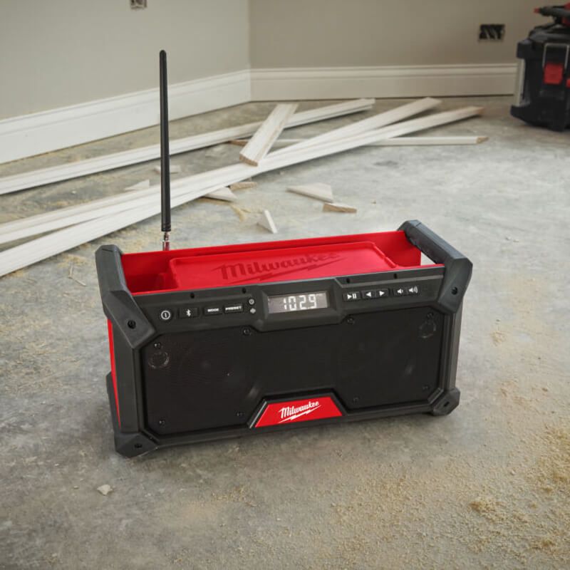 Milwaukee M18RADDAB+G2-0 M18 Jobsite Radio with DAB+ (Body Only)