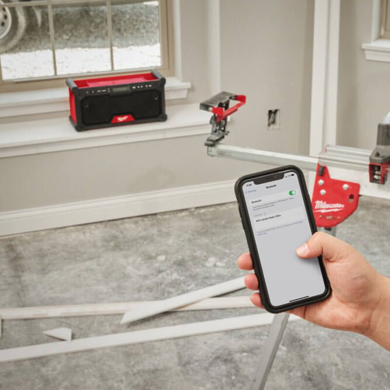 Milwaukee M18RADDAB+G2-0 M18 Jobsite Radio with DAB+ (Body Only)