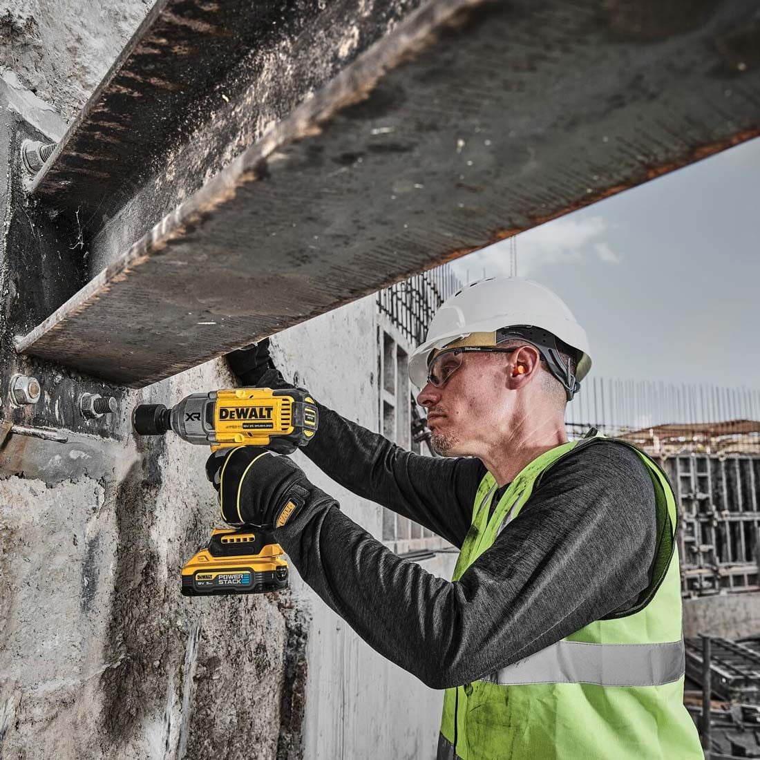DeWalt DCF900N-XJ 18v XR Brushless 1/2" High Torque Impact Wrench Body Only