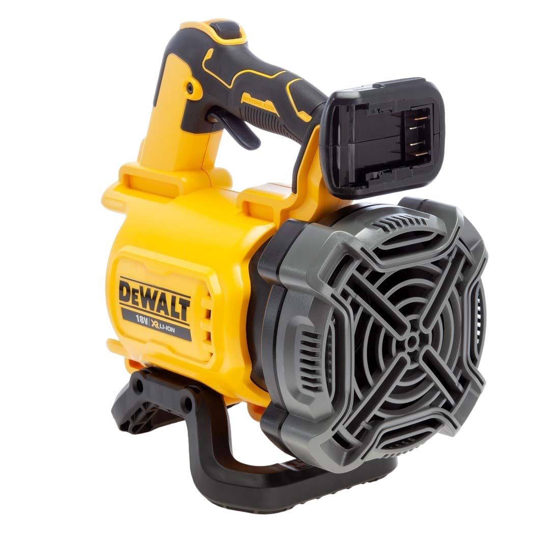 DeWalt DCMBL562P1-GB 18v XR Brushless Blower Kit (5Ah & Charger)