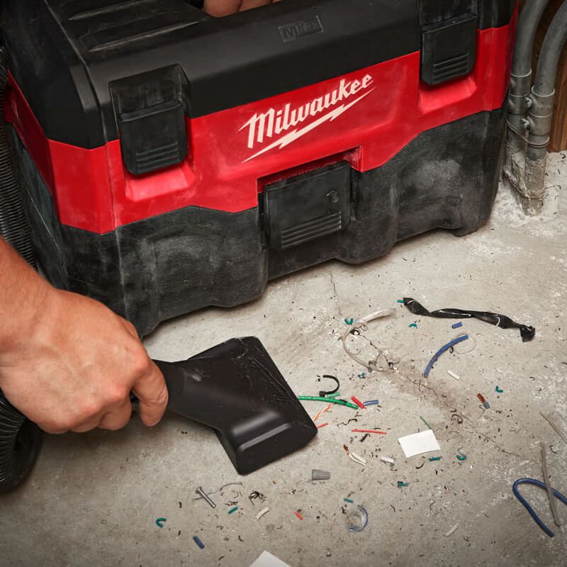 Milwaukee M18VC2-0 M18 Wet / Dry Vacuum (Body Only)
